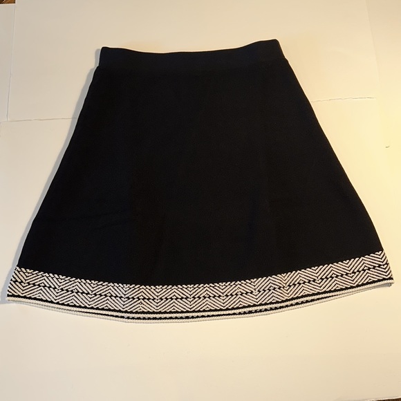 Ann Taylor Sweater Skirt NWT - Picture 3 of 13